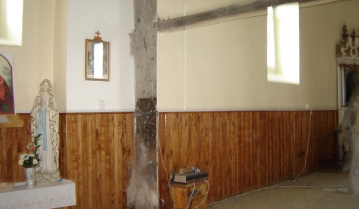 8. fotografia fotogalérie Rozoberanie ikonostasu