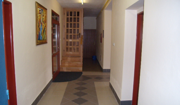 1. fotografia fotogalérie Obecný úrad Pichne